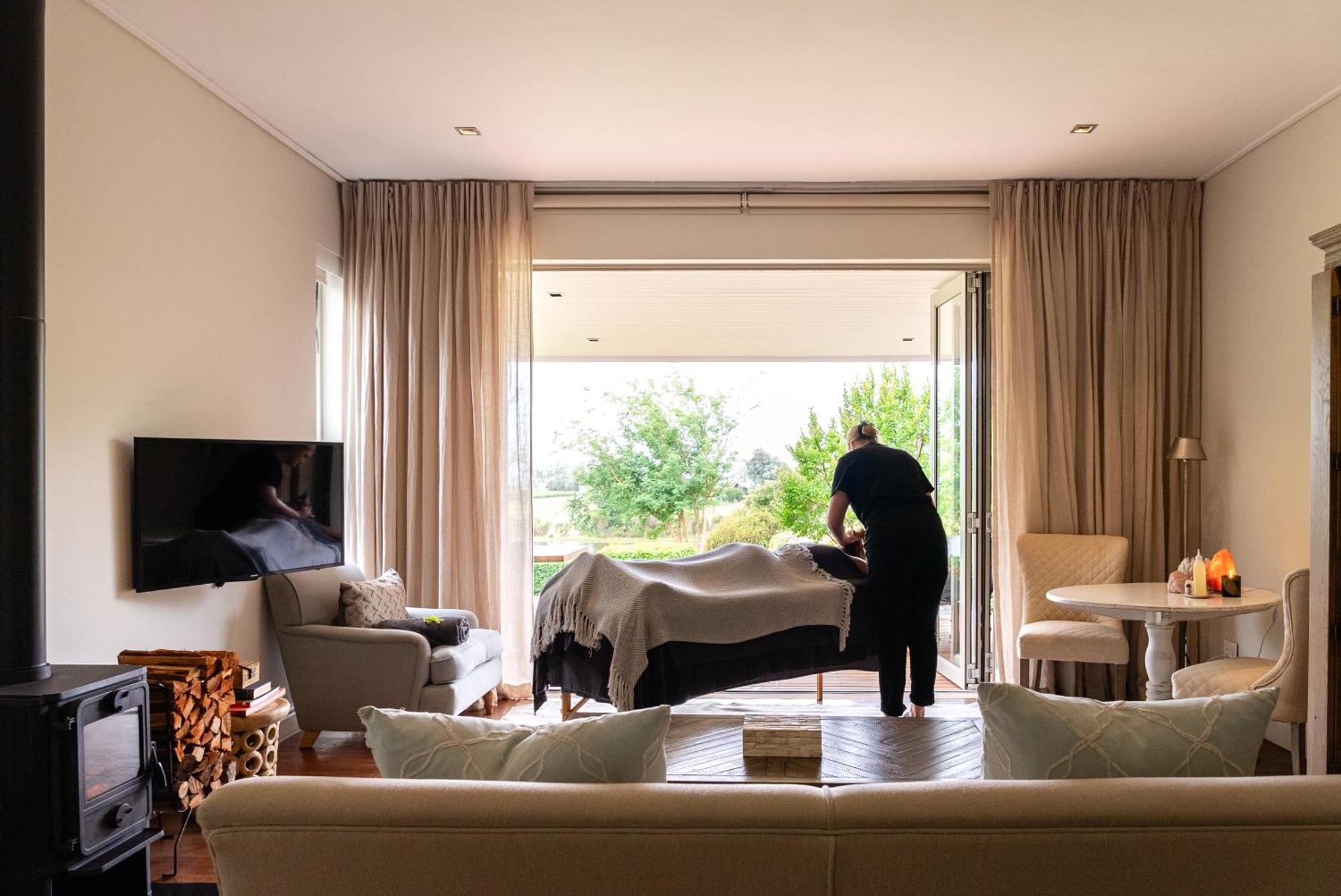 Angala Hotel Simondium Екстериор снимка